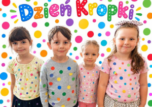 Zdjęcie dzieci na kropkowym tle