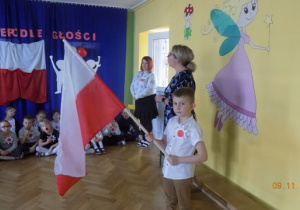 Dyrektor opowiada o symbolach narodowych Polski