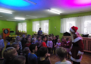 Zabawa Mikołajkowa w przedszkolu