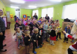 Zabawa Mikołajkowa w przedszkolu