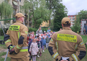 Dzieci odpowiadają w jakich okolicznościach wzywamy straż