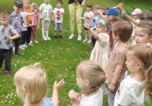 Wspólny układ taneczny do piosenki "Tęcza"