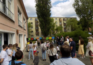 Zabawy muzyczne z Ulą Pakułą na tarasie