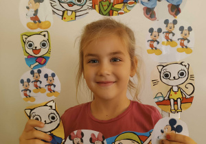 Dzieci z grupy II biorą udział w zabawach z okazji Dnia Postaci z Bajki