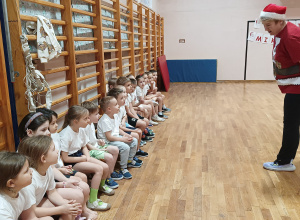 Turniej Mikołajkowy w Szkole Podstawowej nr 54 gr III