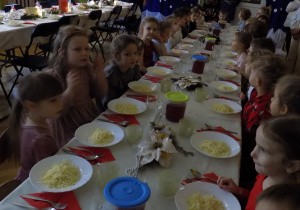 Pani Dyrektor składa życzenia