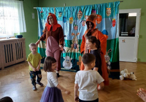 Teatrzyk "Zagubione pisanki"