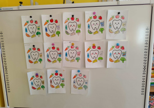 Prace plastyczne dzieci przedstawiające zdrowe ząbki