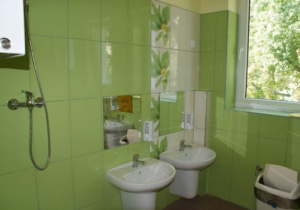 zielona łazienka dzieci w gr. III